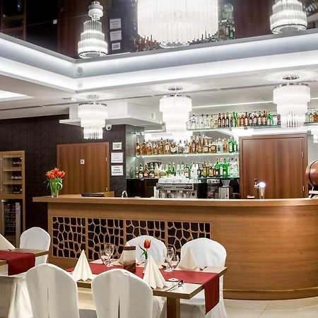 Hotel Miodowy Mlyn Opatow  Luaran gambar